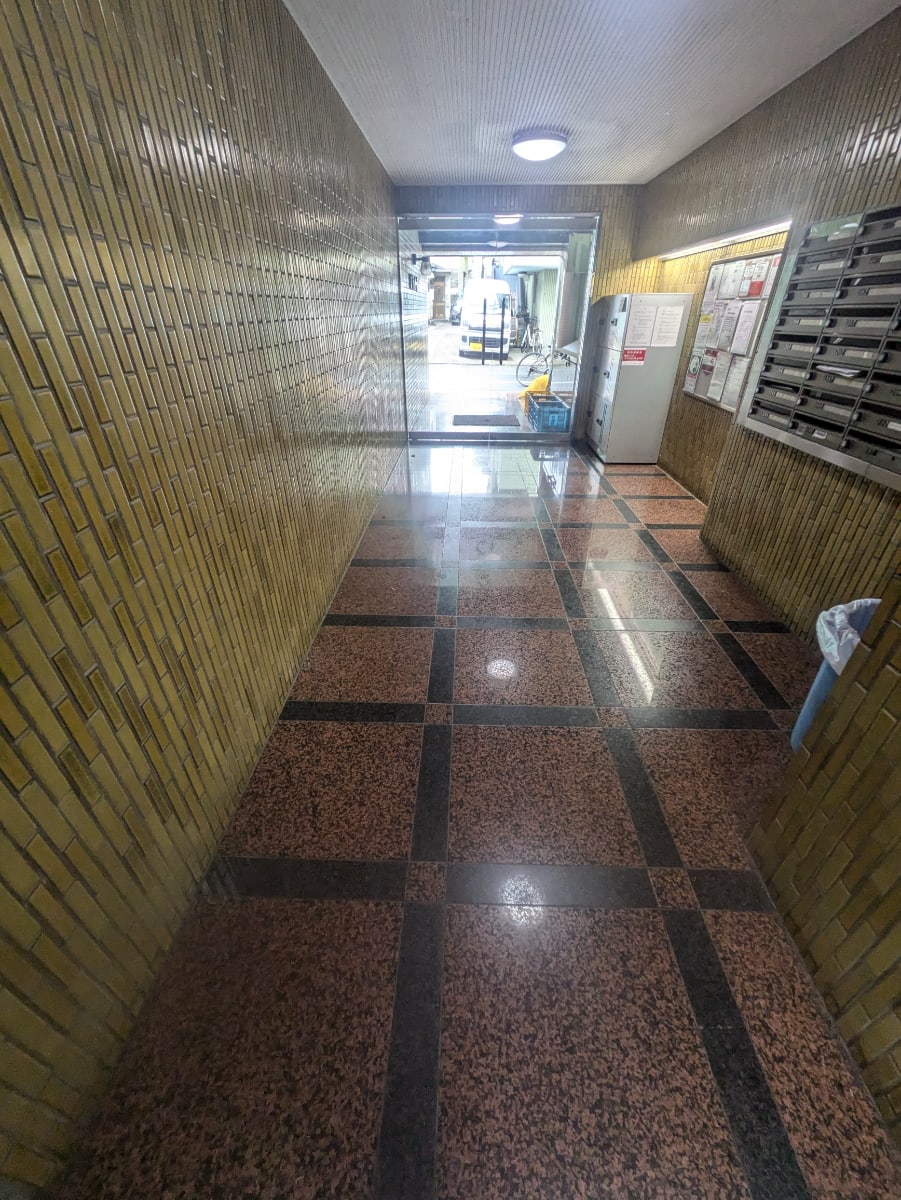 v20260422150755/fresh/building/J00100608391_9