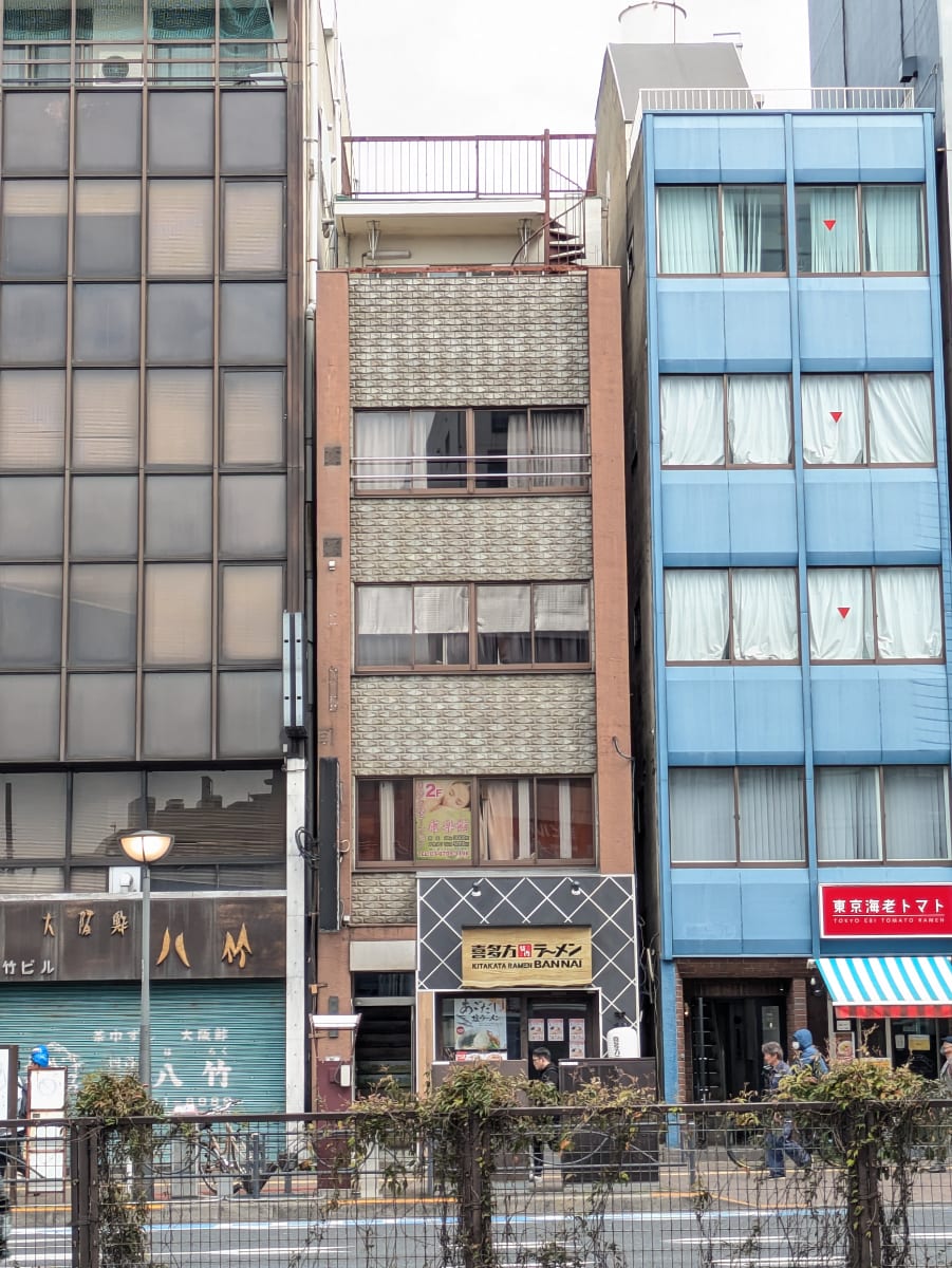 v20260422150755/fresh/building/J00100611886_6