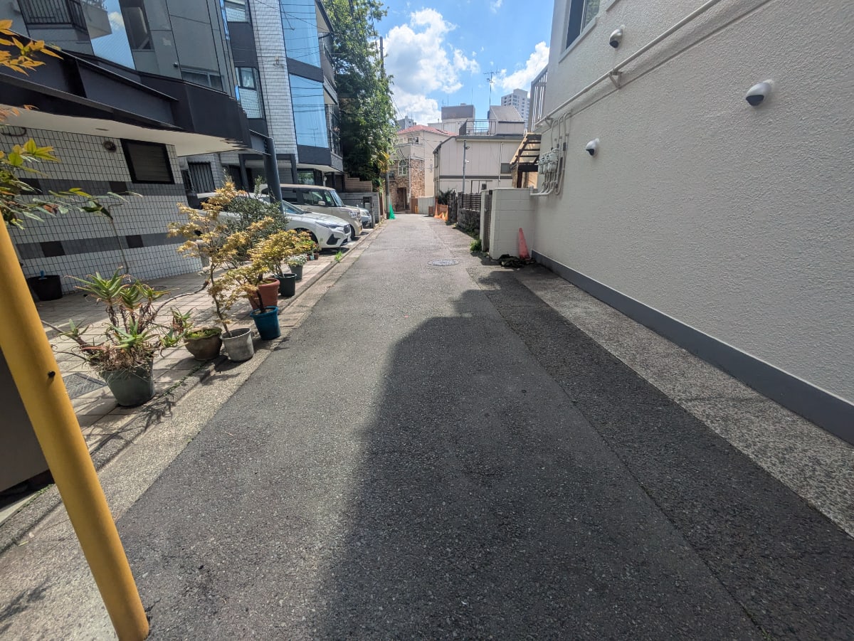 v20260423151000/fresh/building/J00100369956_9