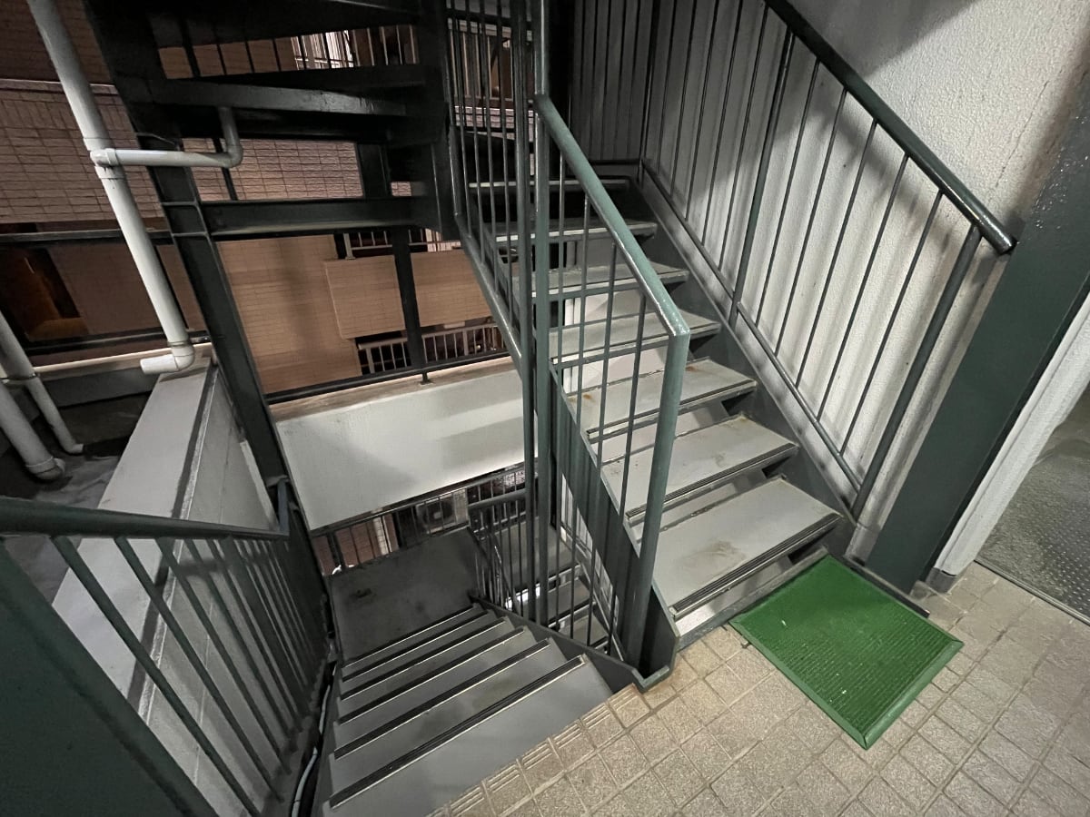 v20260423151000/fresh/building/J00100374657_12
