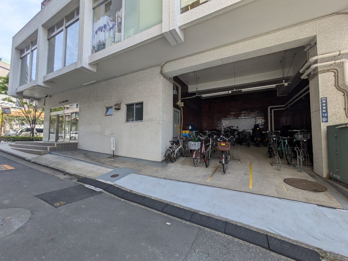 v20260423151000/fresh/building/J00100390000_12