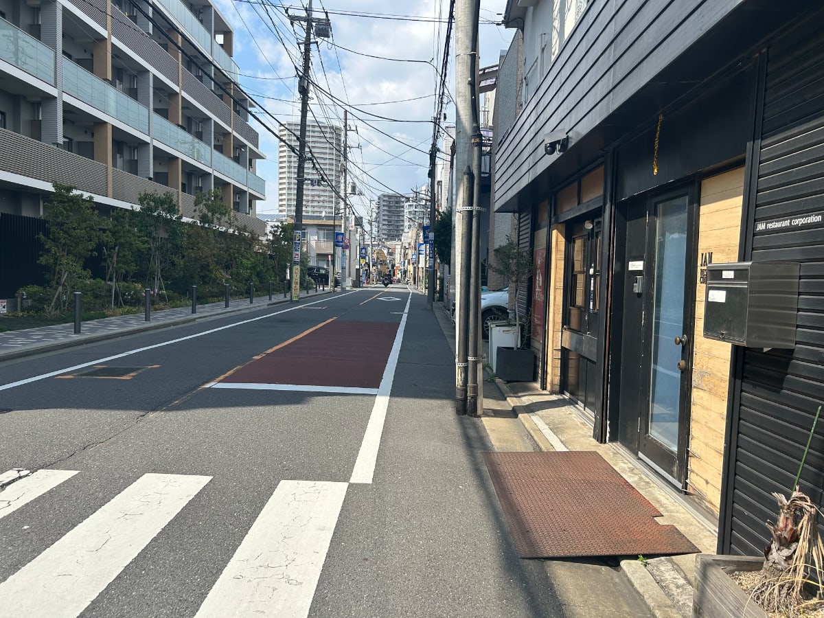 v20260423151000/fresh/building/J00100402999_9