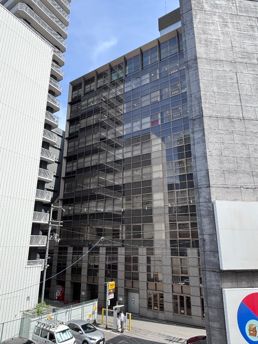 v20260423151000/fresh/building/J00100448251_1