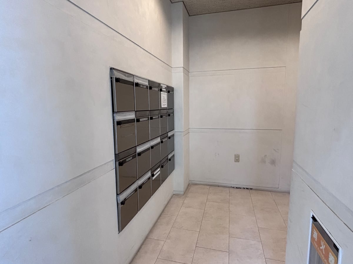 v20260423151000/fresh/building/J00100448251_5