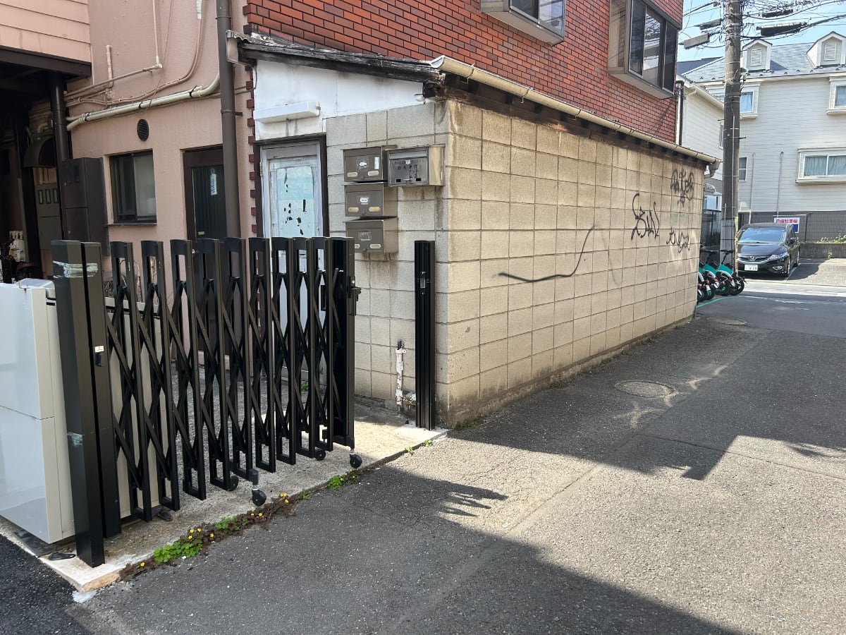 v20260423151000/fresh/building/J00100464937_3