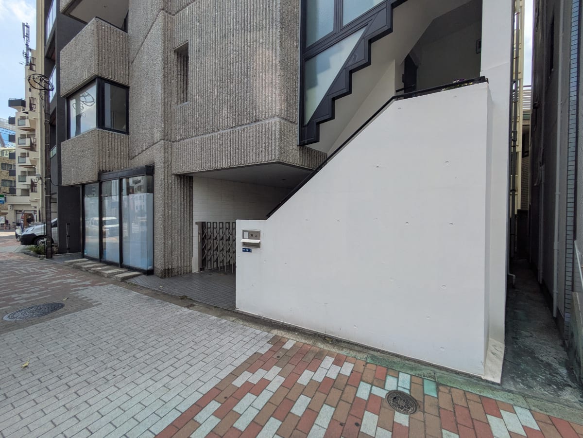 v20260423151000/fresh/building/J00100468606_9