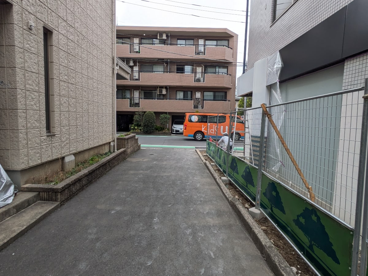 v20260423151000/fresh/building/J00100469865_9