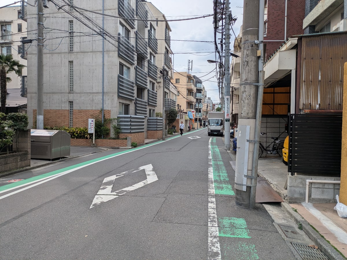 v20260423151000/fresh/building/J00100514033_2