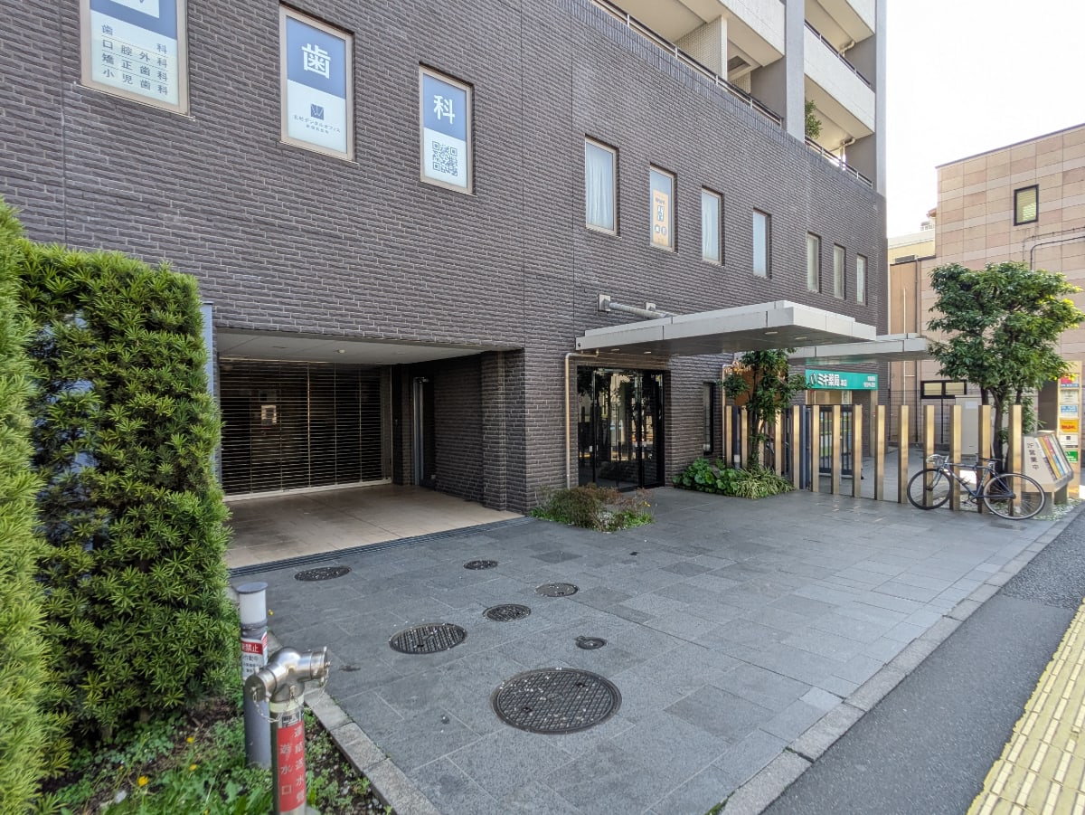 v20260423151000/fresh/building/J00100608595_9