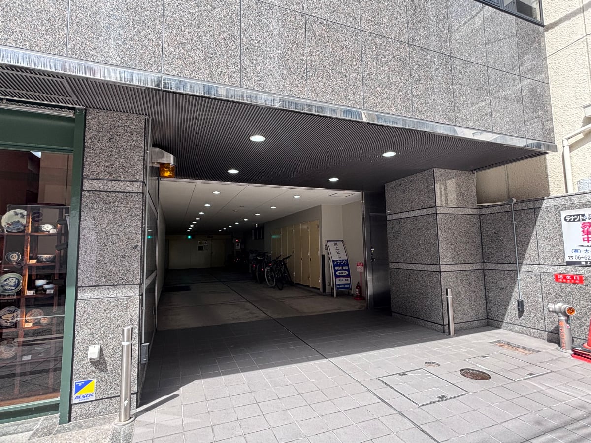 v20260423151000/fresh/building/J00100610569_10