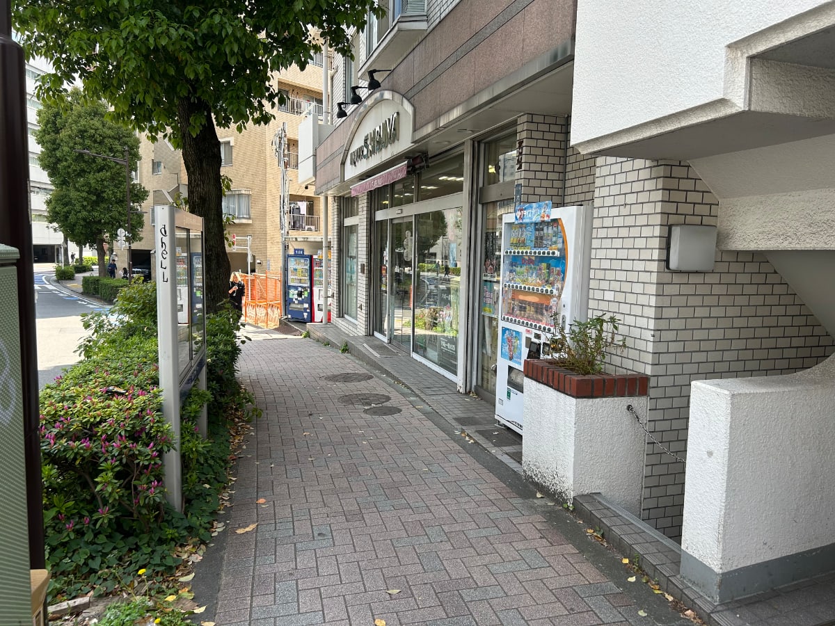 v20260426150634/fresh/building/J00100421147_10