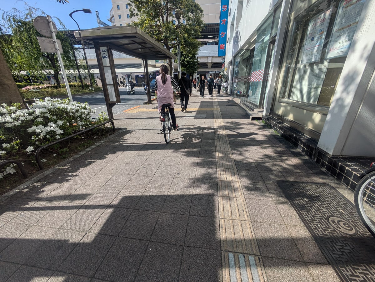 v20260427151116/fresh/building/J00100357773_12