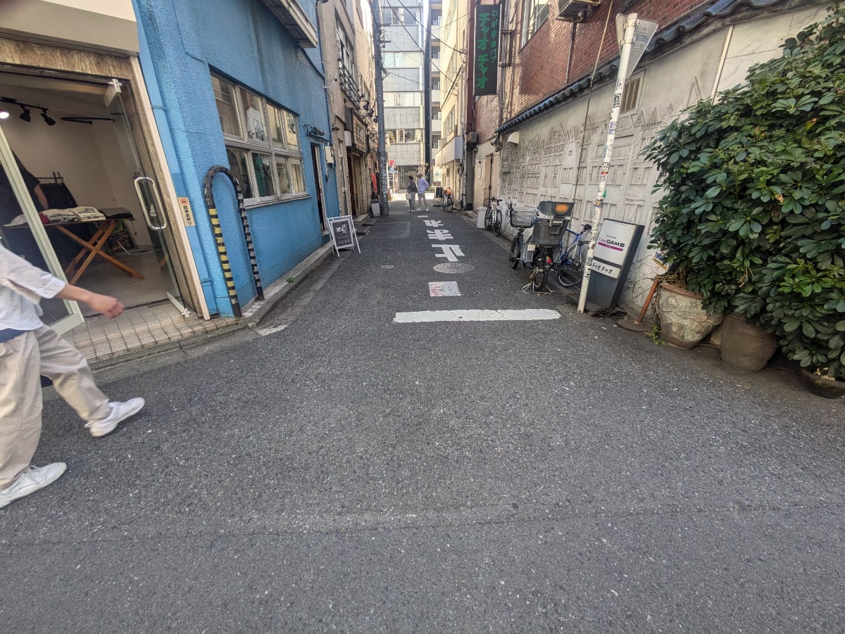 v20260427151116/fresh/building/J00100357778_14
