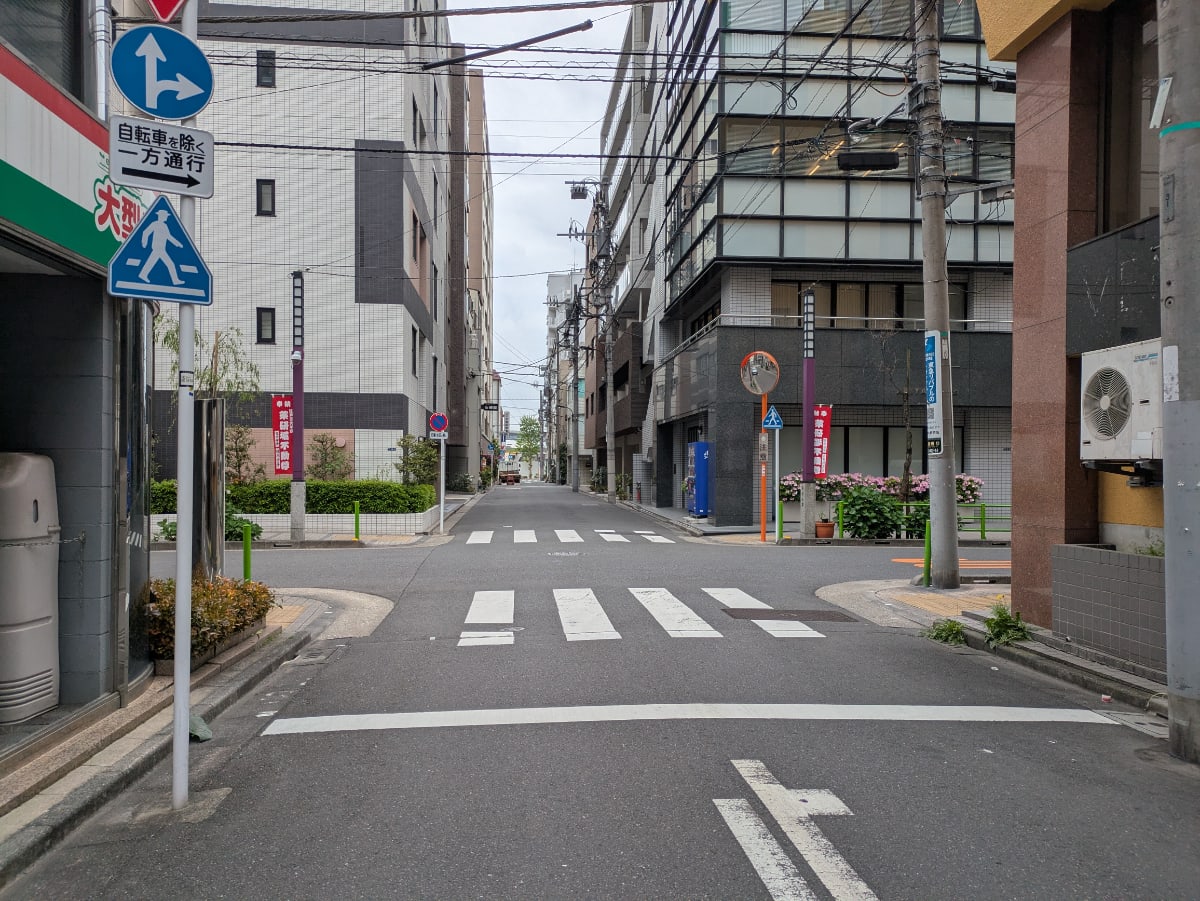 v20260427151116/fresh/building/J00100359846_12