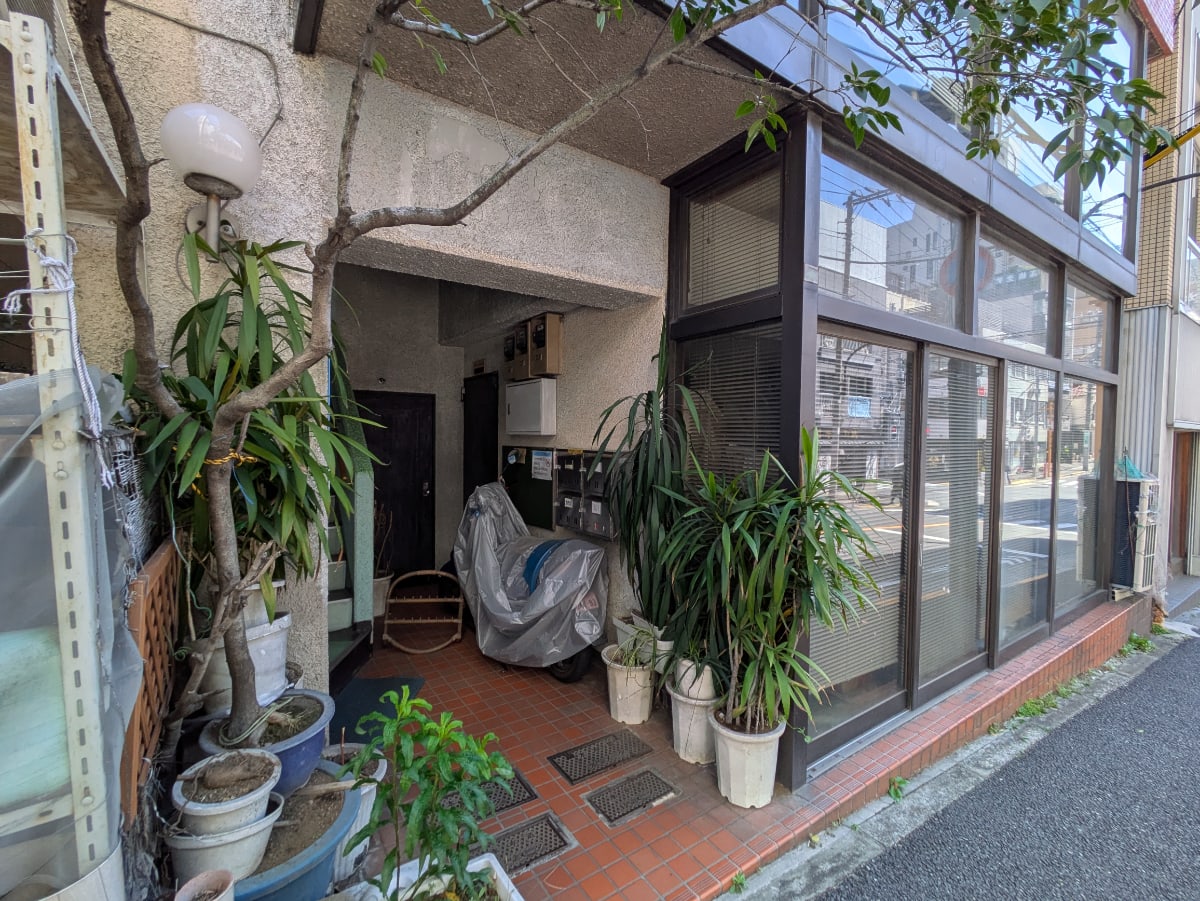 v20260427151116/fresh/building/J00100365110_10