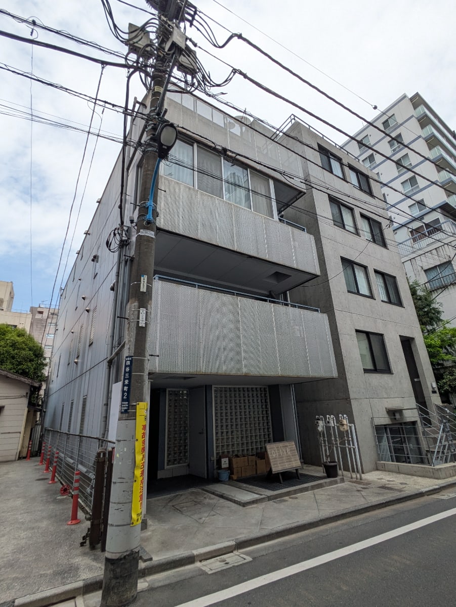 v20260427151116/fresh/building/J00100378295_1