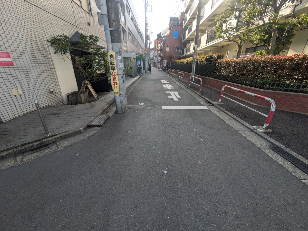 v20260427151116/fresh/building/J00100381740_13