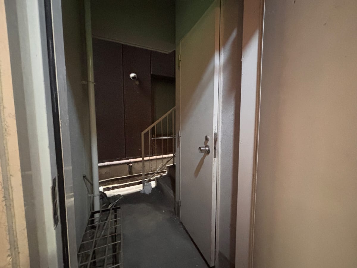 v20260427151116/fresh/building/J00100396788_5