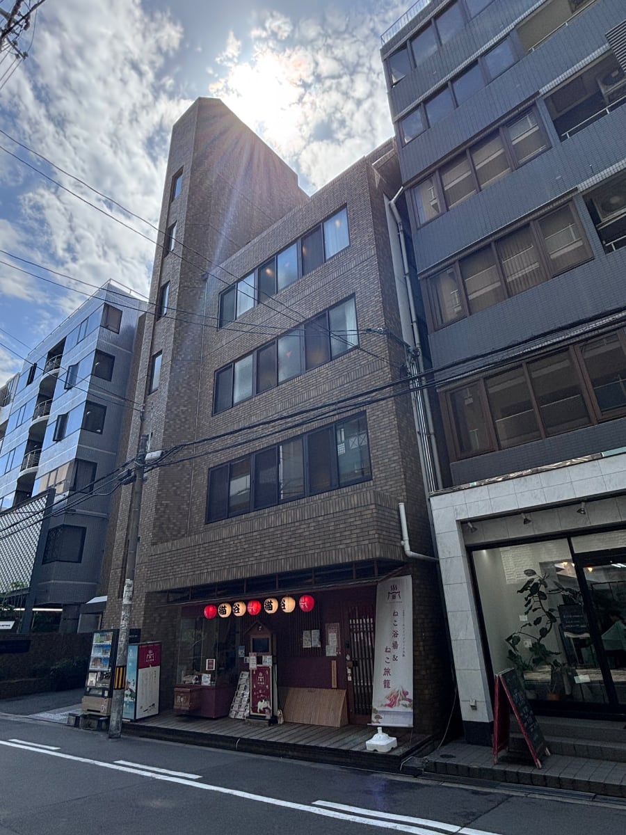 v20260427151116/fresh/building/J00100396833_15