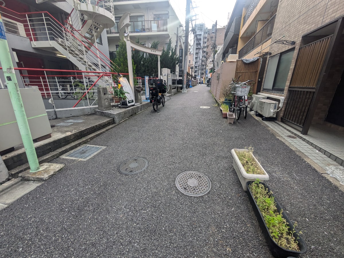 v20260427151116/fresh/building/J00100409566_2