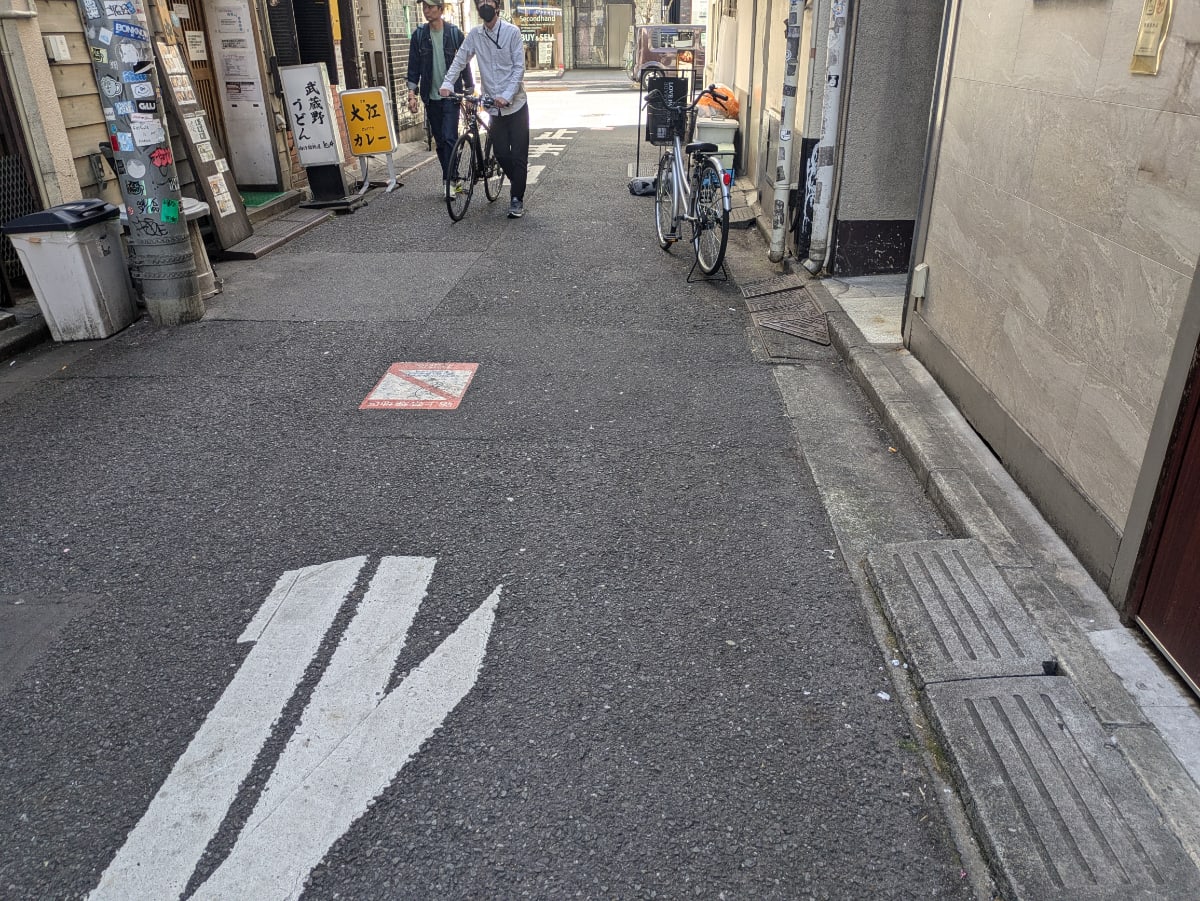 v20260427151116/fresh/building/J00100411153_10