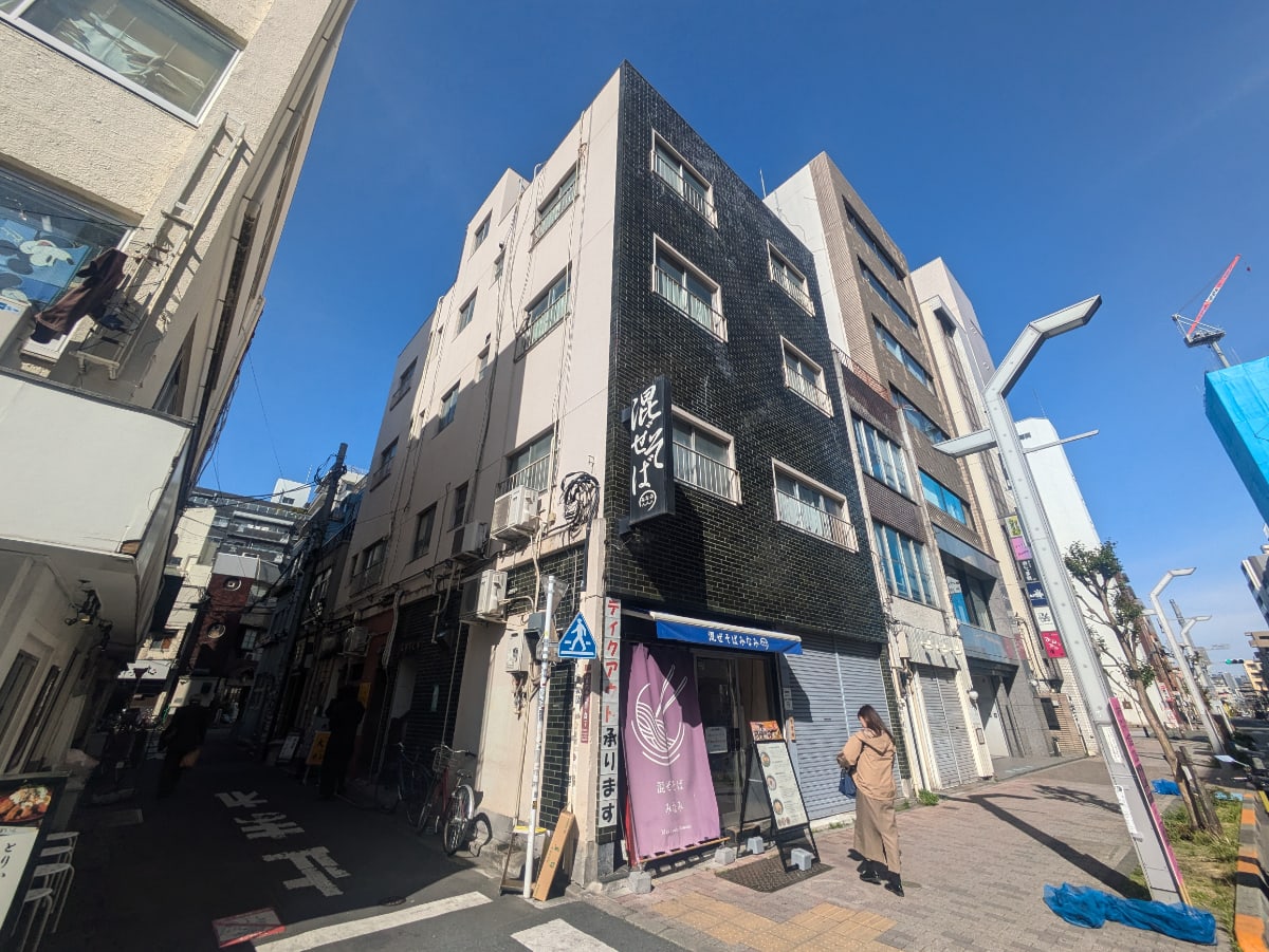v20260427151116/fresh/building/J00100411153_11