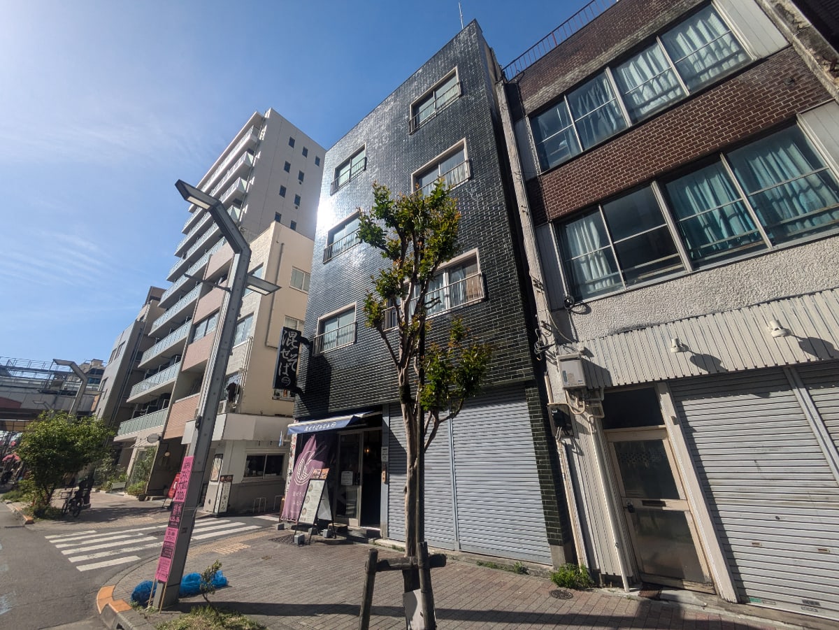 v20260427151116/fresh/building/J00100411153_12
