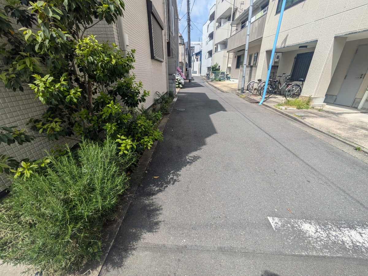 v20260427151116/fresh/building/J00100411324_13