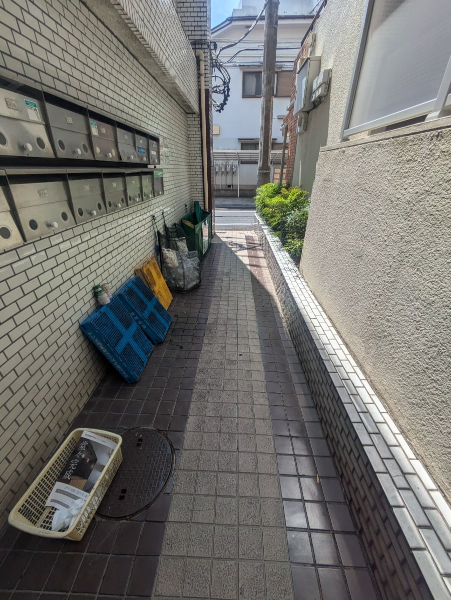 v20260427151116/fresh/building/J00100411601_8