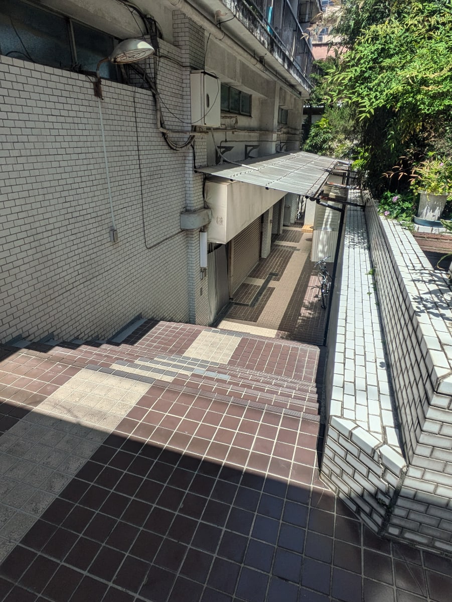v20260427151116/fresh/building/J00100411601_9