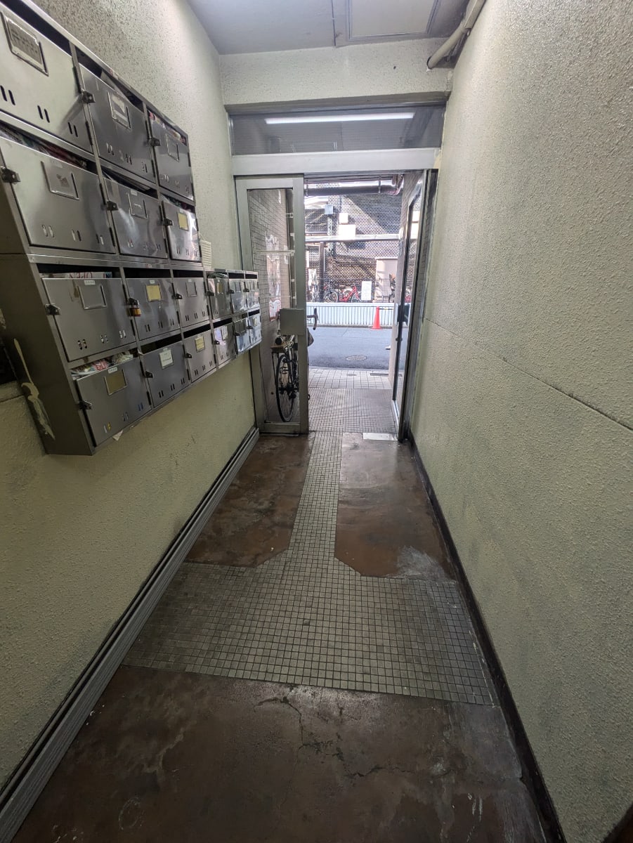 v20260427151116/fresh/building/J00100412820_7