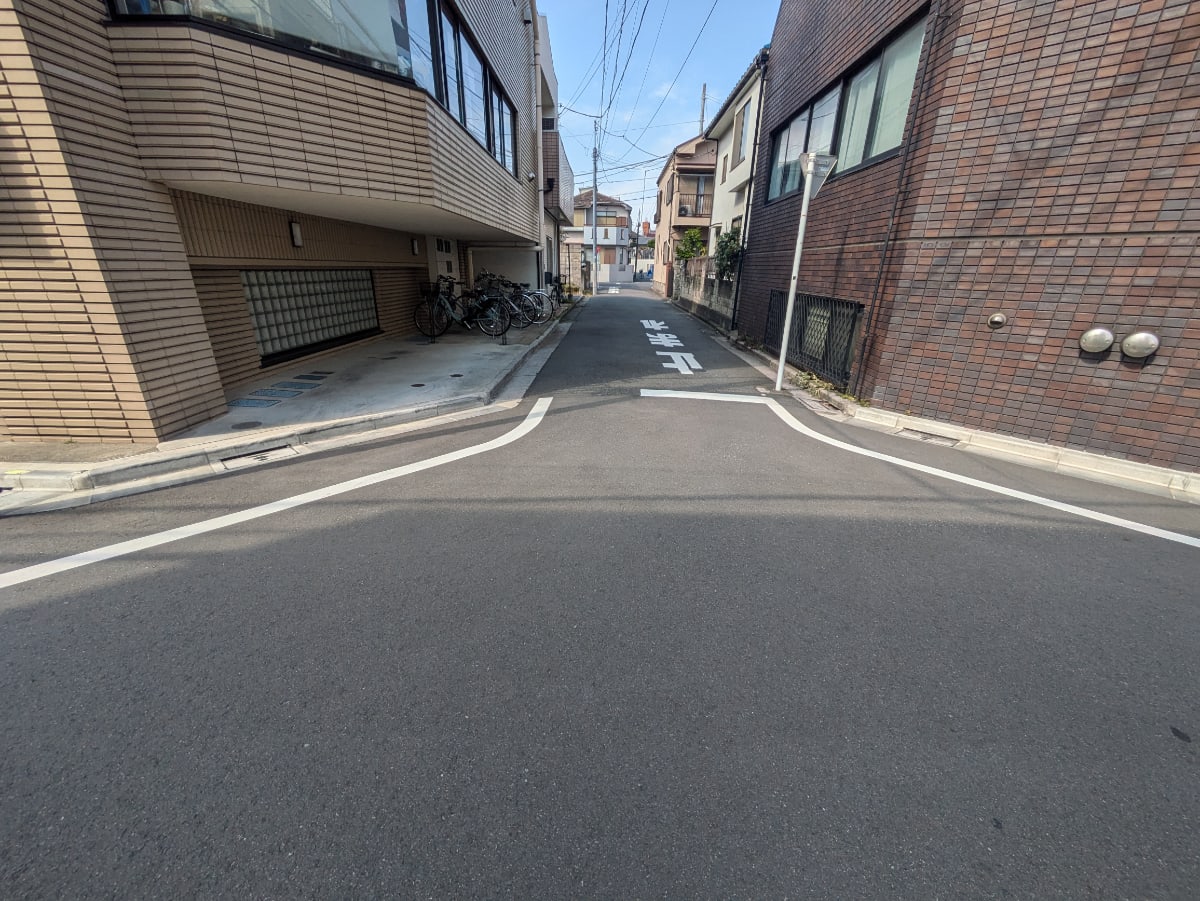 v20260427151116/fresh/building/J00100412836_13