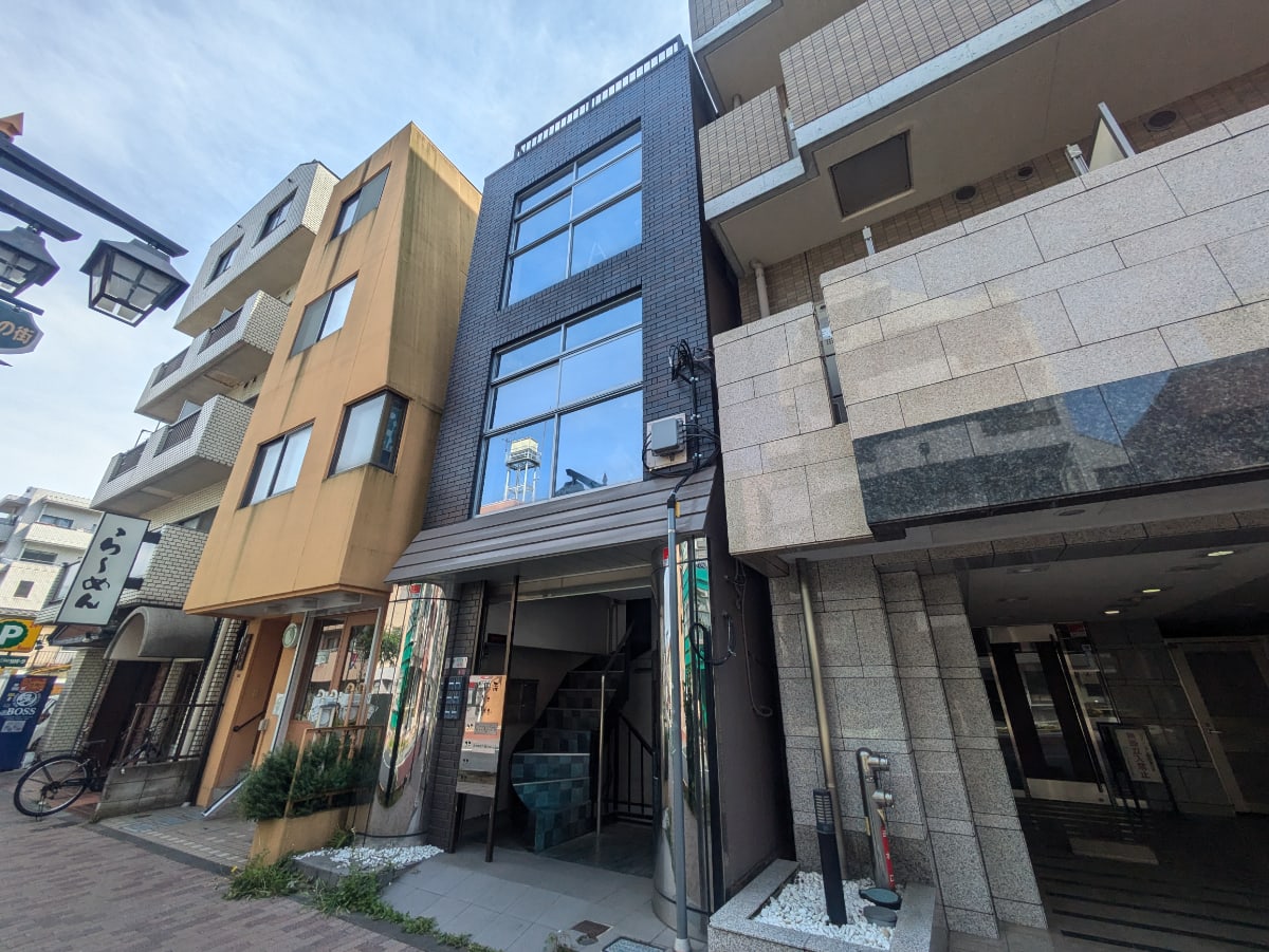 v20260427151116/fresh/building/J00100412837_11
