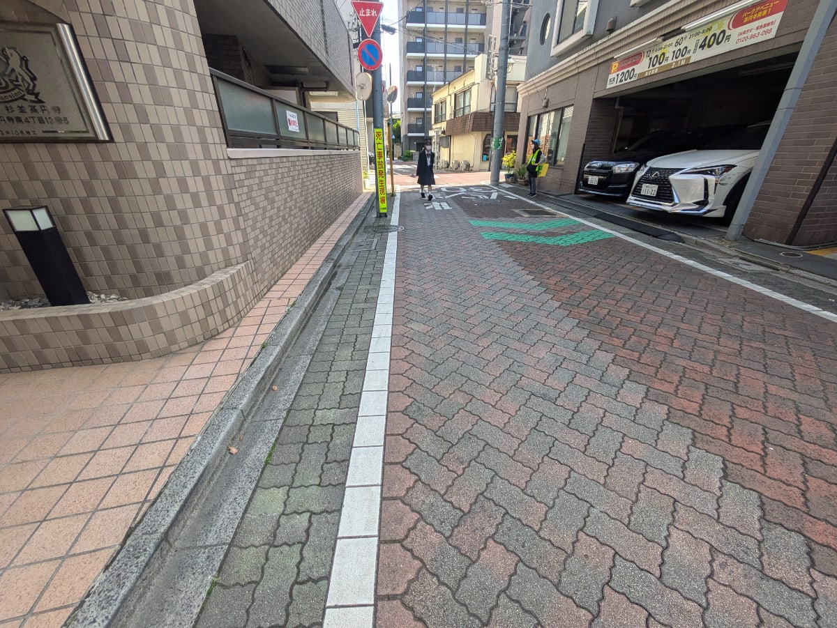 v20260427151116/fresh/building/J00100412883_12
