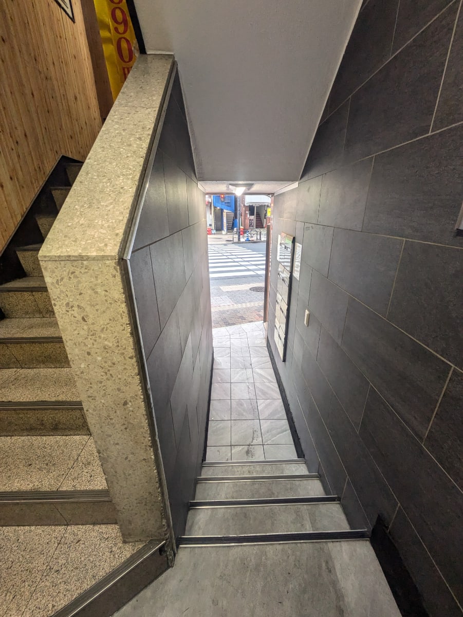 v20260427151116/fresh/building/J00100419971_6