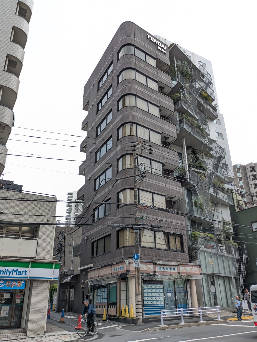 v20260427151116/fresh/building/J00100442937_5
