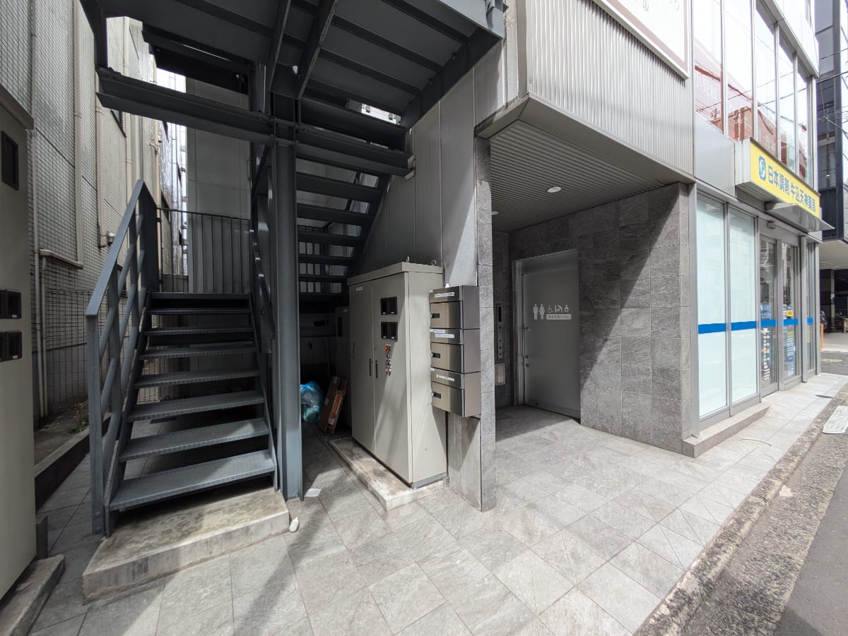 v20260427151116/fresh/building/J00100475736_11
