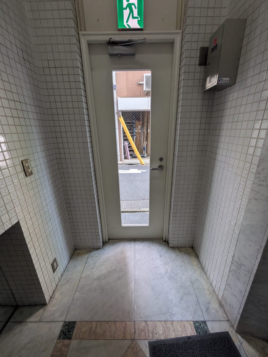 v20260427151116/fresh/building/J00100483433_5