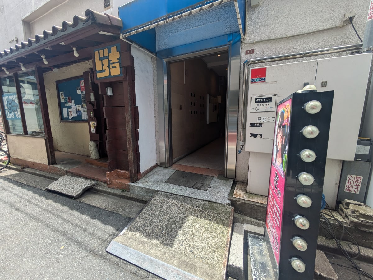 v20260427151116/fresh/building/J00100493406_13