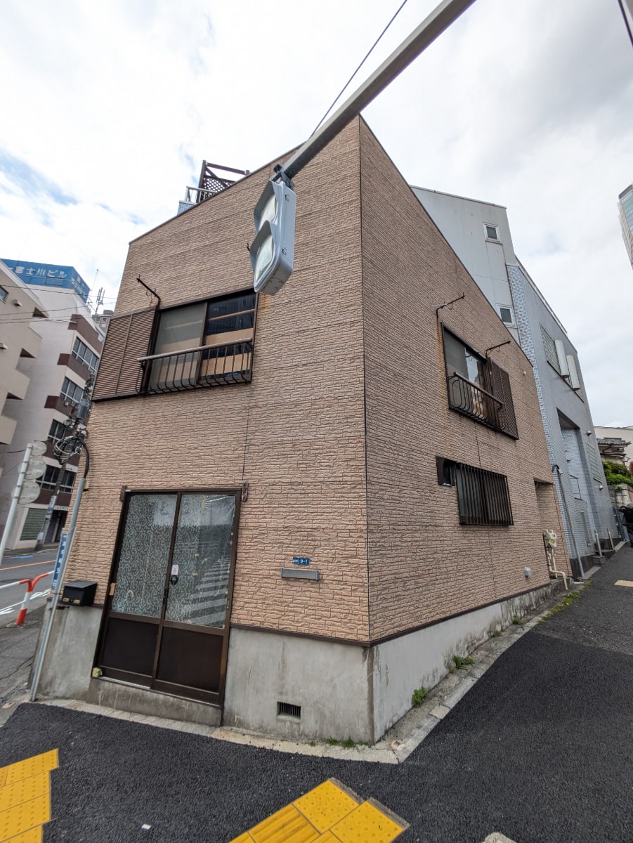 v20260427151116/fresh/building/J00100502849_1