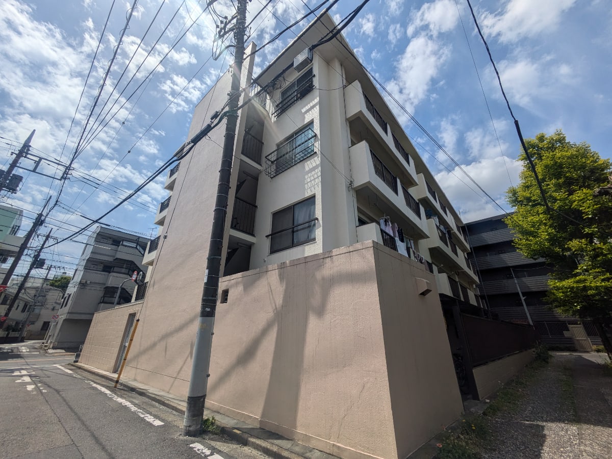 v20260427151116/fresh/building/J00100503932_13