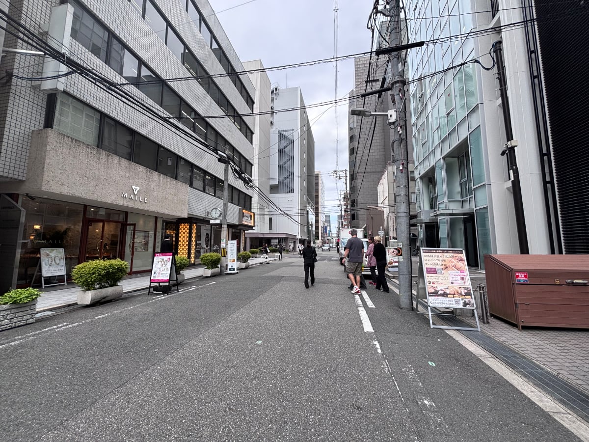 v20260427151116/fresh/building/J00100617752_12
