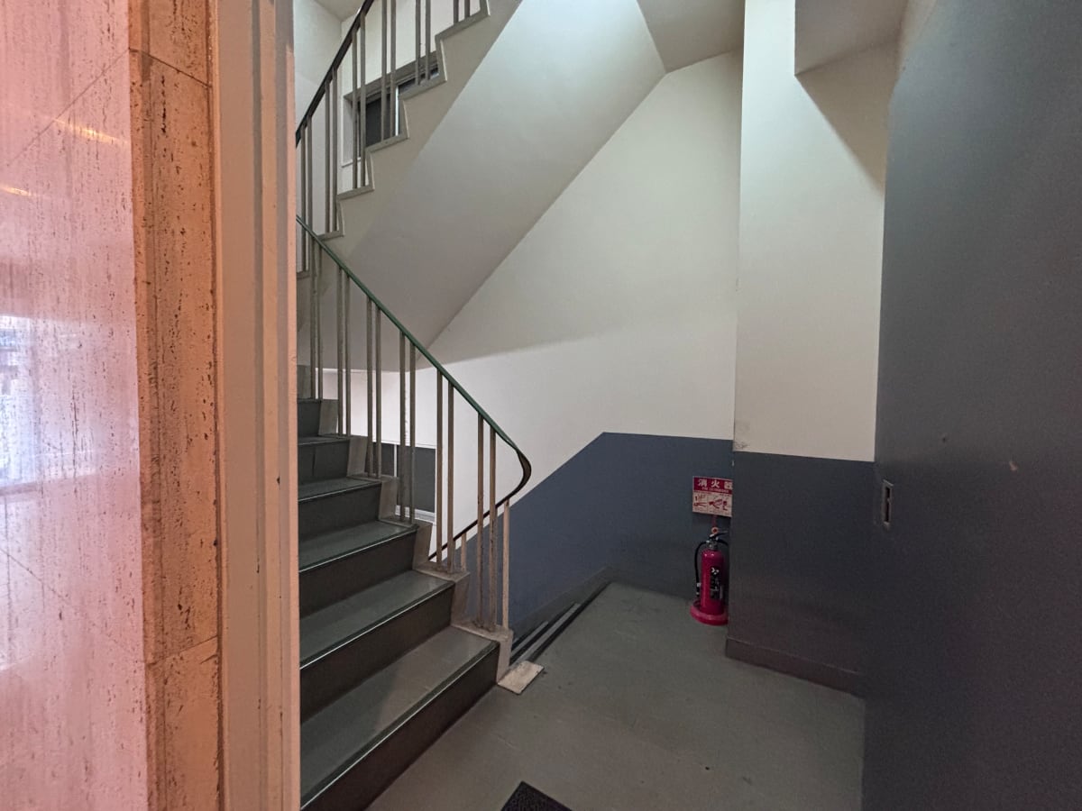 v20260427151116/fresh/building/J00100633328_5