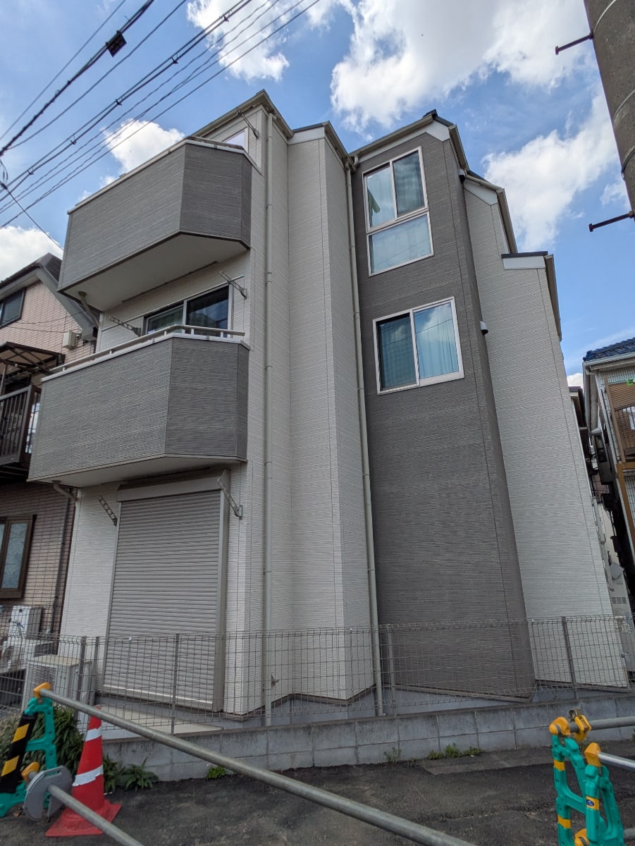 v20260427151116/fresh/building/J00100633556_1