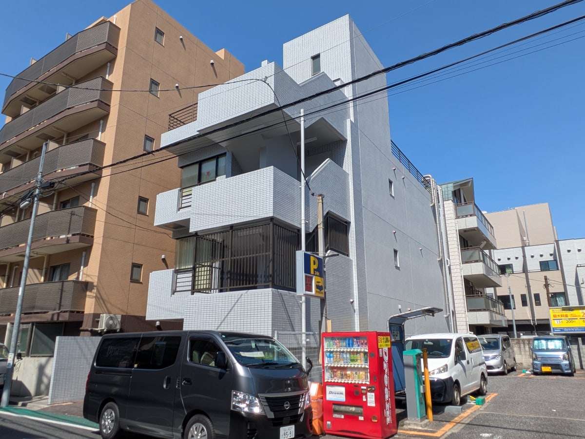 v20260427151116/fresh/building/J00100634466_10