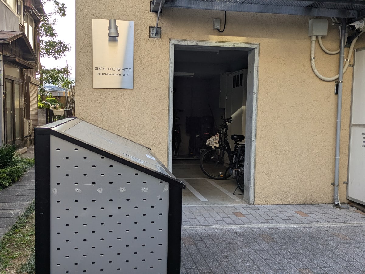 v20260427151116/fresh/building/J00100636521_9