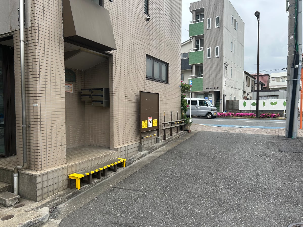 v20260429150637/fresh/building/J00100403990_11