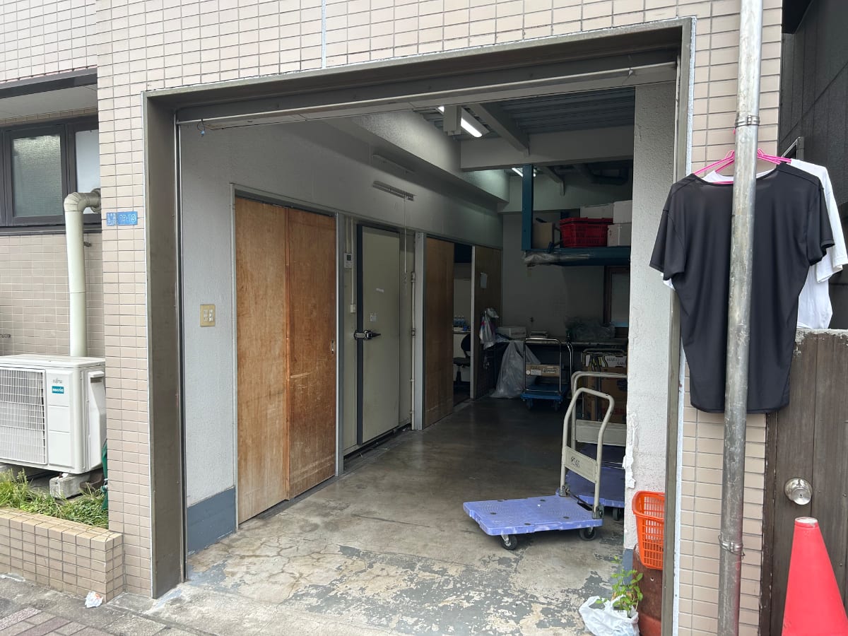 v20260429150637/fresh/building/J00100403990_12