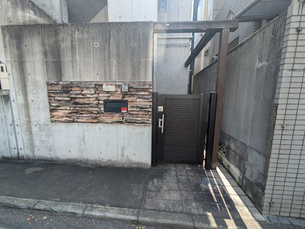 v20260429150637/fresh/building/J00100412679_3