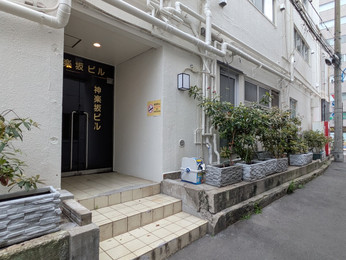 v20260429150637/fresh/building/J00100413994_11